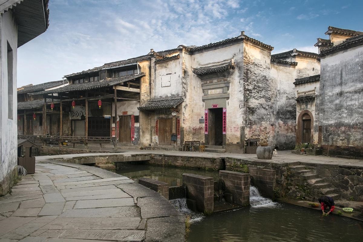 Nianbadu Ancient Town Scenic Area